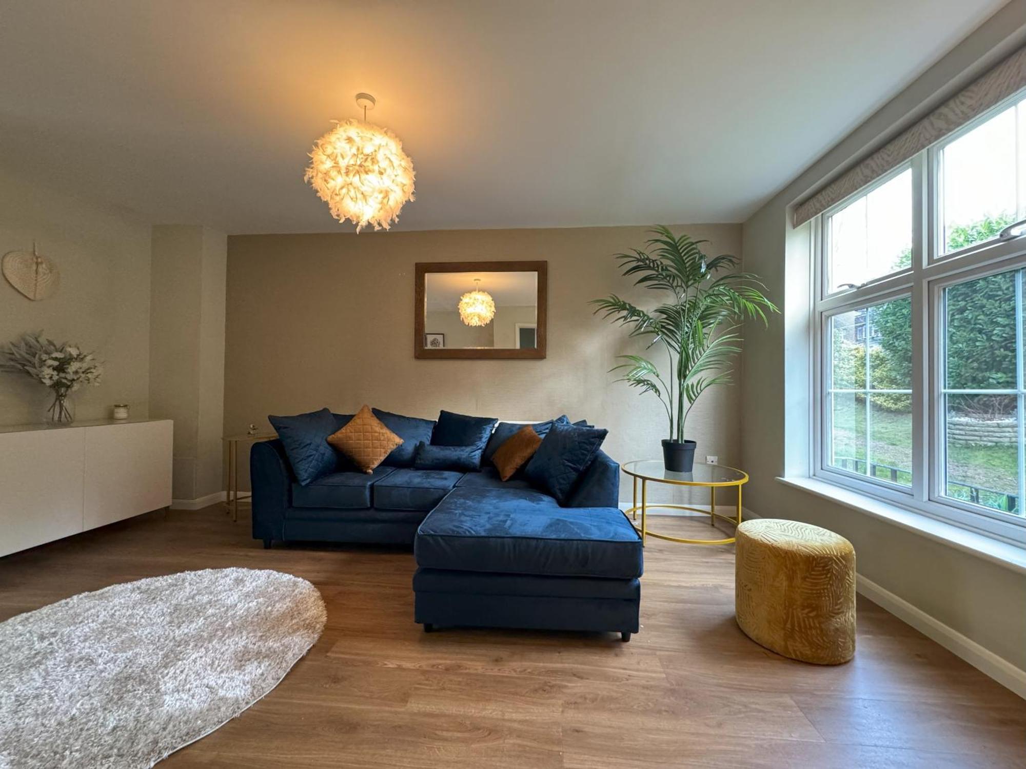 Chieveley Mews By Sarrochic Villa Sunningdale Kültér fotó