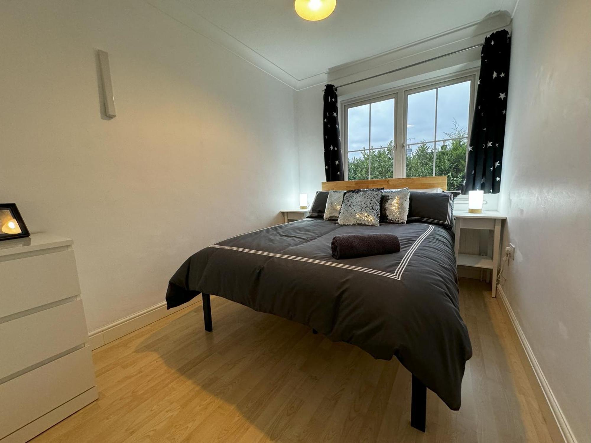 Chieveley Mews By Sarrochic Villa Sunningdale Kültér fotó
